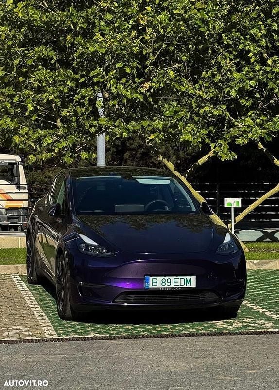 Culoarealb Utilizat 2023 Tesla Model Y SUV | 39.900 EUR (Preț OK) - Imagine 1/4
