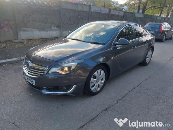 Second-hand Opel Insignia 2015 Berlinǎ