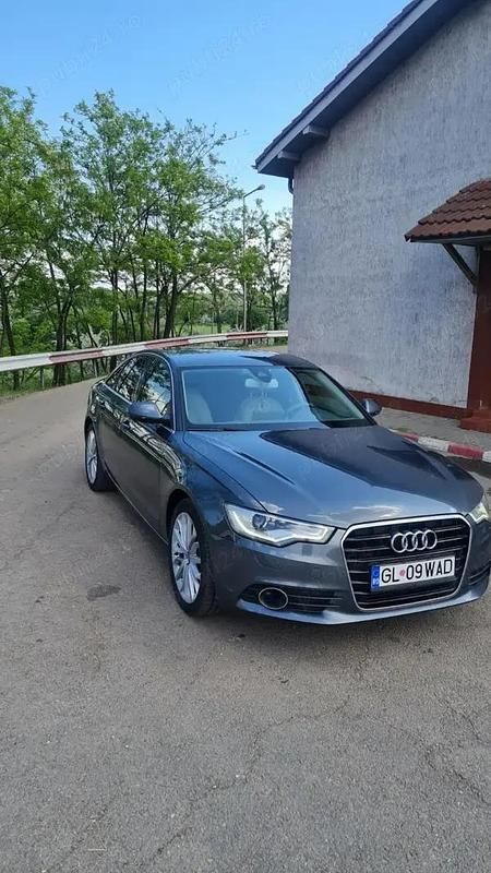 Utilizat 2014 Audi A6 Berlinǎ | 10.000 EUR (Preț bun) - Imagine 1/4
