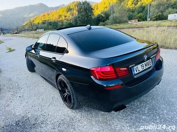 Second-hand BMW 550 381 CP (280 kW) 2012 Berlinǎ