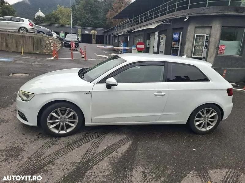 Second-hand Audi A3 110 CP (80 kW) 2013 Culoarealb Coupe