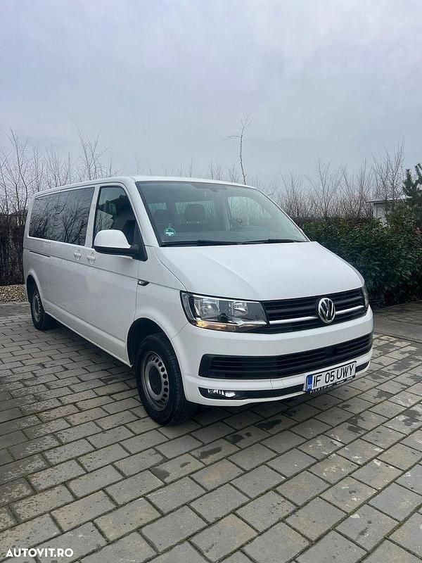 Culoarealb Utilizat 2019 VW Caravelle Comfortline Monovolum | 21.500 EUR (Preț OK) - Imagine 1/4