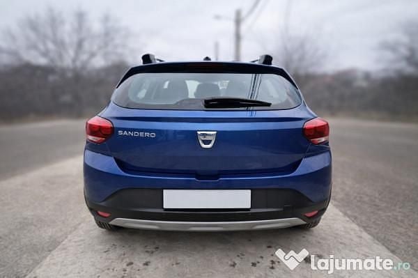 Second-hand Dacia Sandero Stepway 100 CP (73 kW) 2022 Albastru Berlinǎ