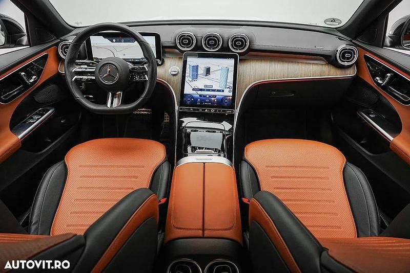 Second-hand Mercedes C200 AMG line 204 CP (150 kW) 2023 Alb Berlinǎ