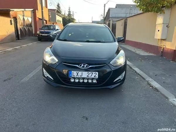 Utilizat 2012 Hyundai i40 Break | 6.300 EUR (Preț OK) - Imagine 1/4