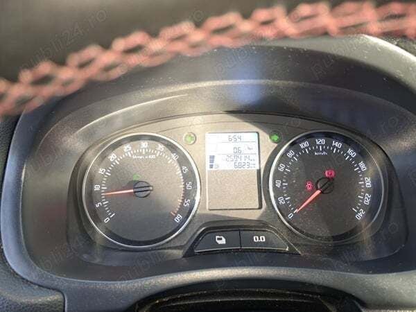 Utilizat 2012 Skoda Fabia Break | 2.800 EUR (Super Preț) - Imagine 1/4