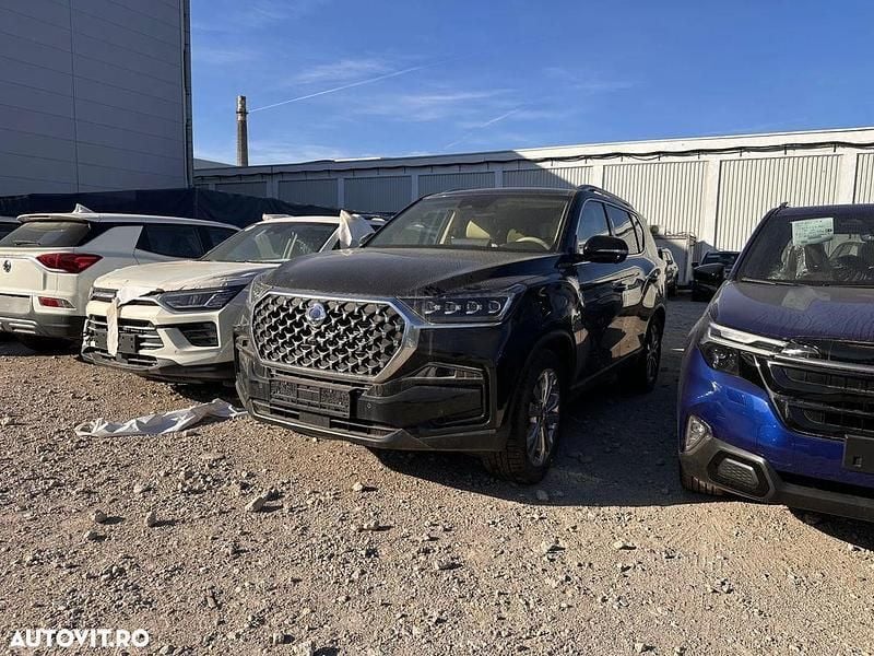 Culoarenegru Nouă 2024 Ssangyong (KGM) Rexton SUV | 47.716 EUR - Imagine 1/4