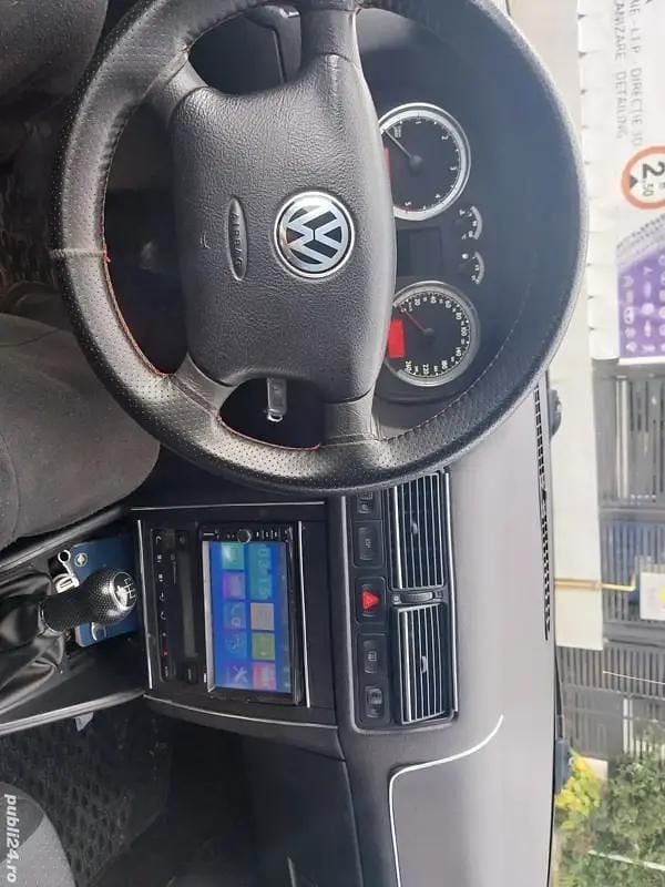 Utilizat 2005 VW Golf IV Break | 1.490 EUR (Preț bun) - Imagine 1/4