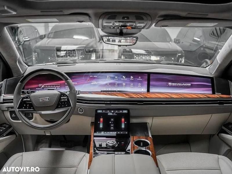 Culoarenegru Nouă 2025 Cadillac Escalade SUV | 154.980 EUR (Super Preț) - Imagine 1/4