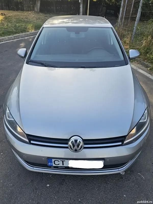 Gri Utilizat 2016 VW Golf VII Hatchback | 8.950 EUR (Preț OK) - Imagine 1/4