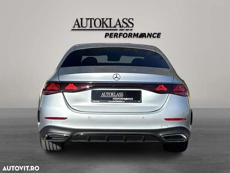 Second-hand Mercedes E200 AMG line 204 CP (150 kW) 2024 Culoareargint Berlinǎ