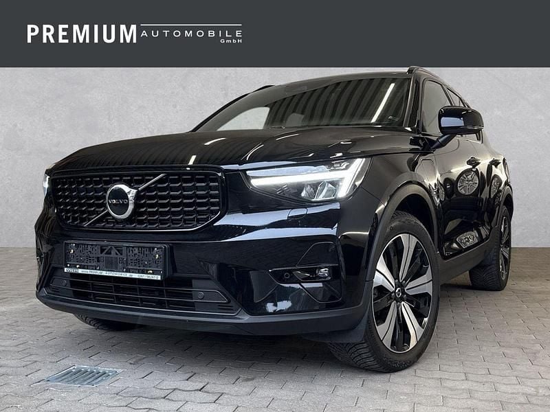 Negru Utilizat 2022 Volvo XC40 Ultimate SUV | 38.137 EUR - Imagine 1/1