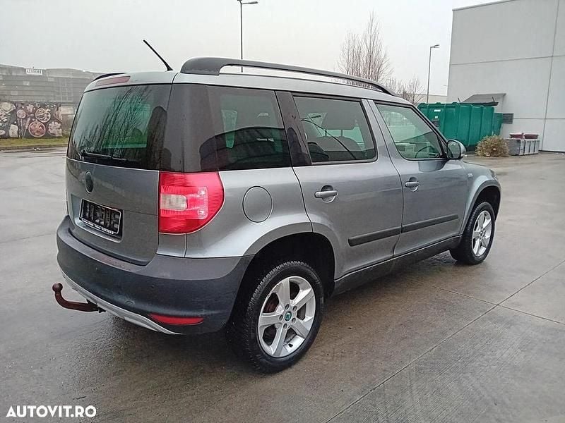 Second-hand Skoda Yeti Ambition 125 CP (91 kW) 2013 Gri SUV