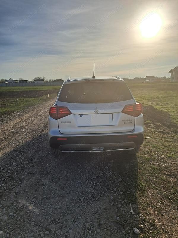 Second-hand Suzuki Vitara 112 CP (82 kW) 2019 SUV