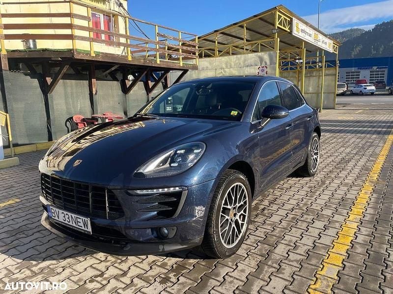 Culoarealbastru Utilizat 2016 Porsche Macan S SUV | 35.000 EUR - Imagine 1/4