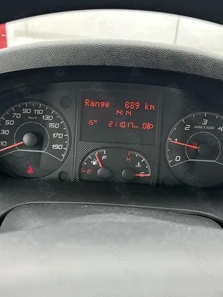 Utilizat 2020 Peugeot Boxer Van | 9.900 EUR - Imagine 1/4