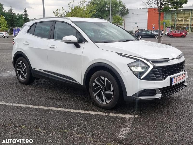 Alb Utilizat 2023 Kia Sportage 4 SUV | 23.990 EUR (Puțin scump) - Imagine 1/4