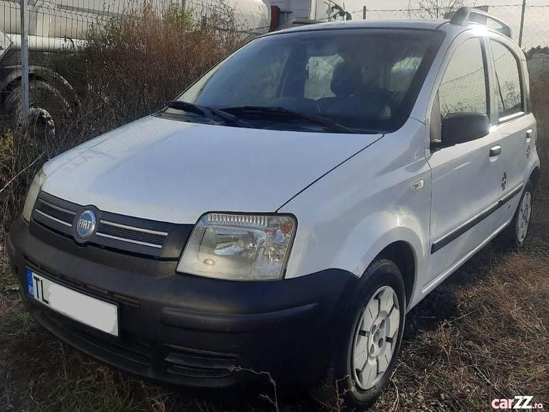 Alb Utilizat 2007 Fiat Panda Berlinǎ | 1.550 EUR - Imagine 1/4