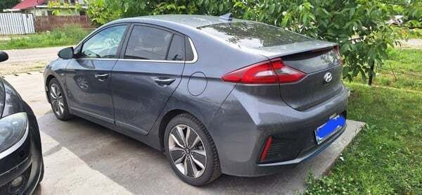 Utilizat 2018 Hyundai Ioniq Berlinǎ | 10.700 EUR - Imagine 1/4
