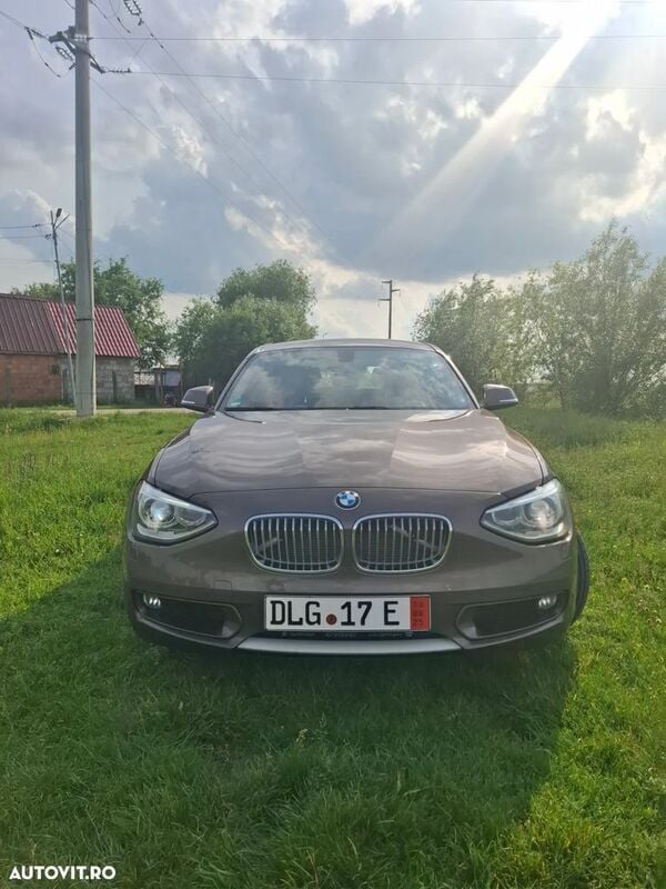 Maro Utilizat 2013 BMW 116 Sport Line Hatchback | 6.450 EUR - Imagine 1/4