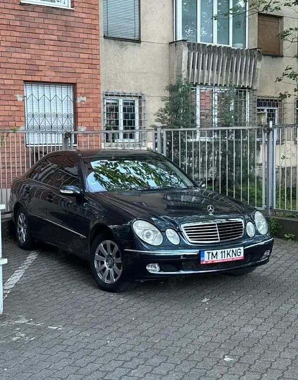 Utilizat 2002 Mercedes 220 Berlinǎ | 2.800 EUR - Imagine 1/4