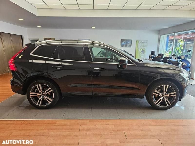Second-hand Volvo XC60 Momentum 197 CP (144 kW) 2021 Negru SUV