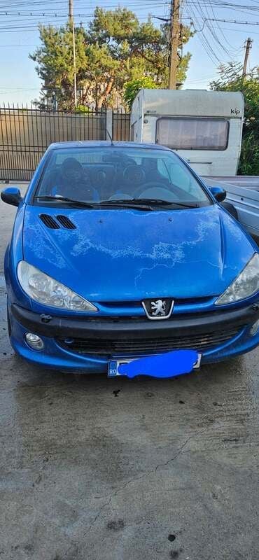 Utilizat 2002 Peugeot 206 CC Cabrio | 1.300 EUR - Imagine 1/4