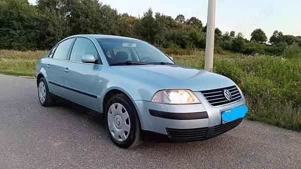 Utilizat 2003 VW Passat Berlinǎ | 1.600 EUR (Preț OK) - Imagine 1/4
