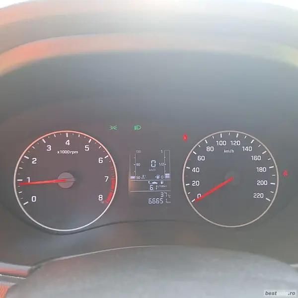 Rosu Utilizat 2020 Hyundai i20 Hatchback | 10.200 EUR (Preț OK) - Imagine 1/4
