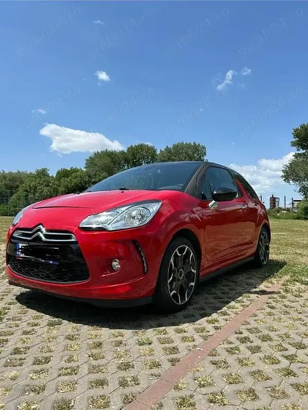 Rosu Utilizat 2010 Citroën DS3 Hatchback | 4.000 EUR - Imagine 1/4