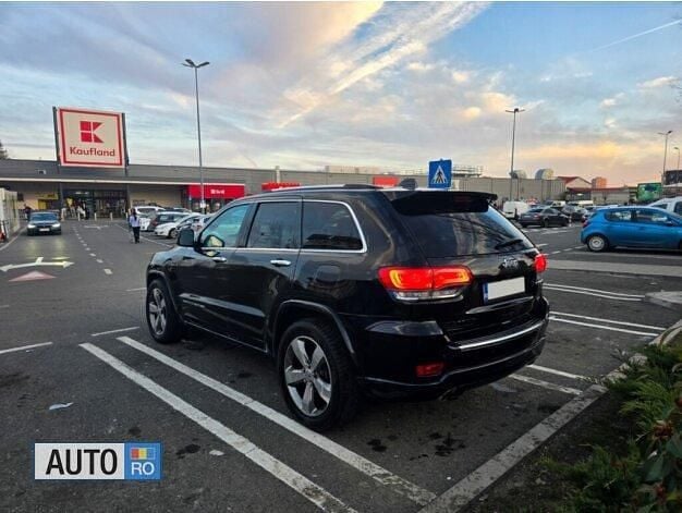 Second-hand Jeep Grand Cherokee Overland 250 CP (183 kW) 2015 Negru SUV
