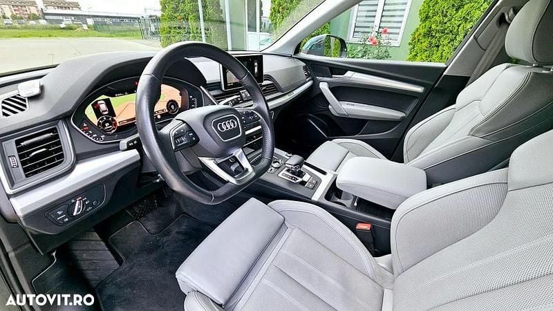 Verde Utilizat 2018 Audi Q5 Business SUV | 31.250 EUR (Puțin scump) - Imagine 1/4