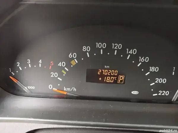 Negru Utilizat 2002 Mercedes A170 Berlinǎ | 2.200 EUR - Imagine 1/4