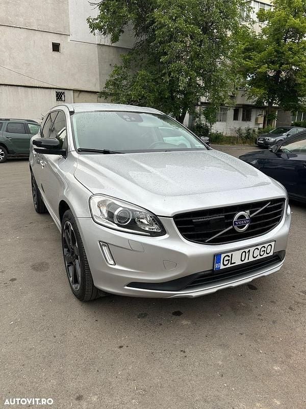 Culoareargint Utilizat 2017 Volvo XC60 SUV | 19.000 EUR (Super Preț) - Imagine 1/4