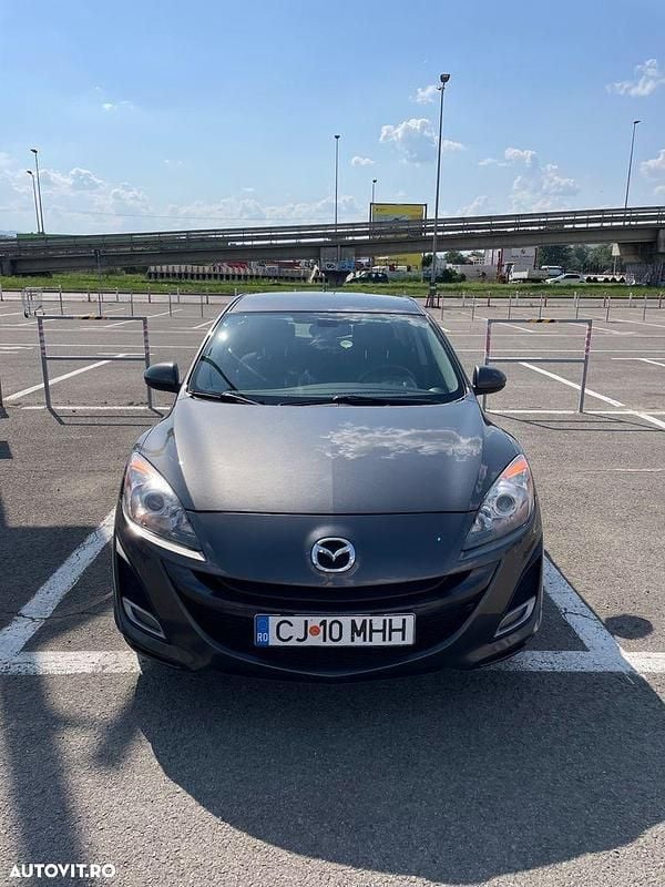 Culoaregri Utilizat 2011 Mazda 3 Hatchback | 5.500 EUR (Preț OK) - Imagine 1/4