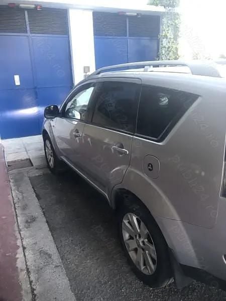 Second-hand Mitsubishi Outlander 140 CP (102 kW) 2008 Gri SUV