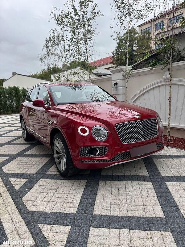 Culoarerosu Utilizat 2017 Bentley Bentayga SUV | 89.000 EUR - Imagine 1/4