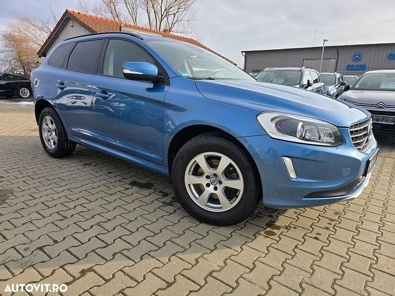 Second-hand Volvo XC60 149 CP (109 kW) 2017 Culoarealbastru SUV