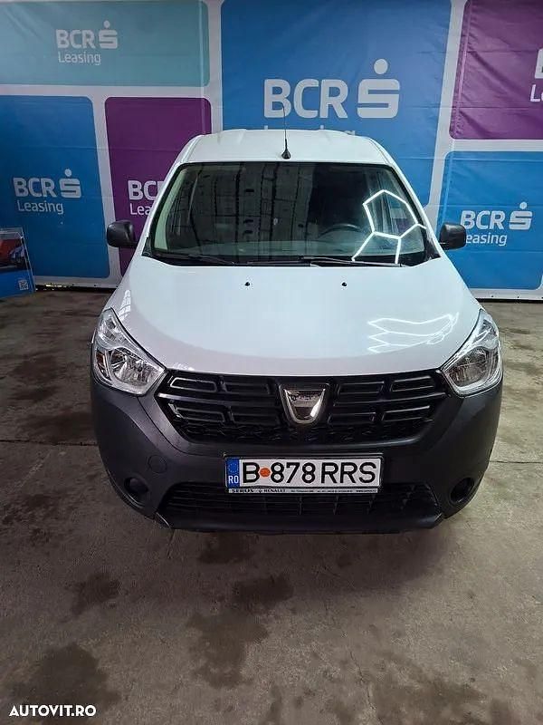 Culoarealb Utilizat 2021 Dacia Dokker Monovolum | 11.562 EUR (Puțin scump) - Imagine 1/4