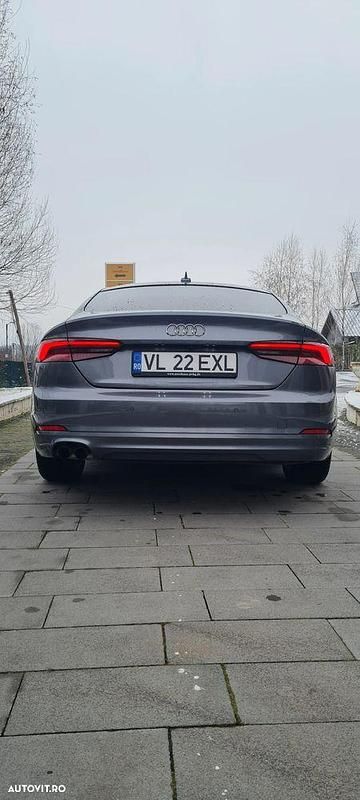 Second-hand Audi A5 190 CP (139 kW) 2019 Culoaregri Berlinǎ