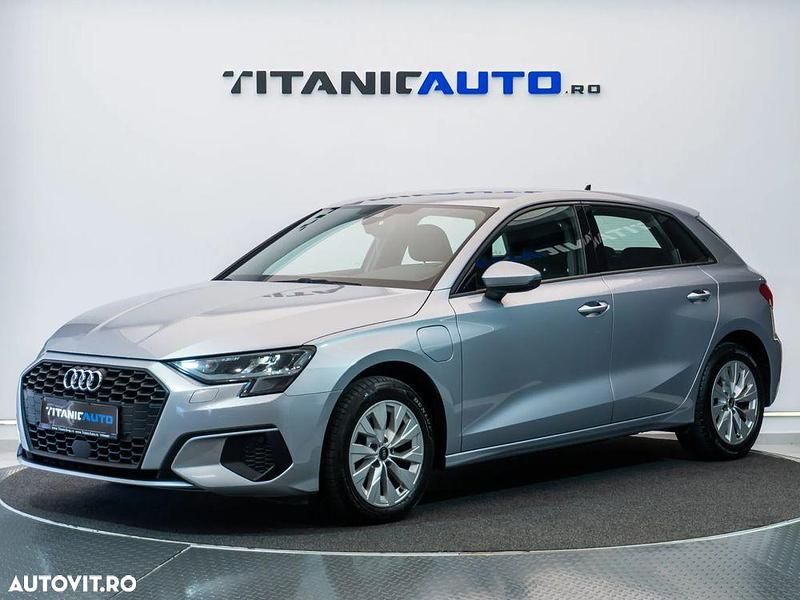 Culoareargint Utilizat 2021 Audi A3 Sportback e-tron Advanced Berlinǎ | 20.789 EUR - Imagine 1/4