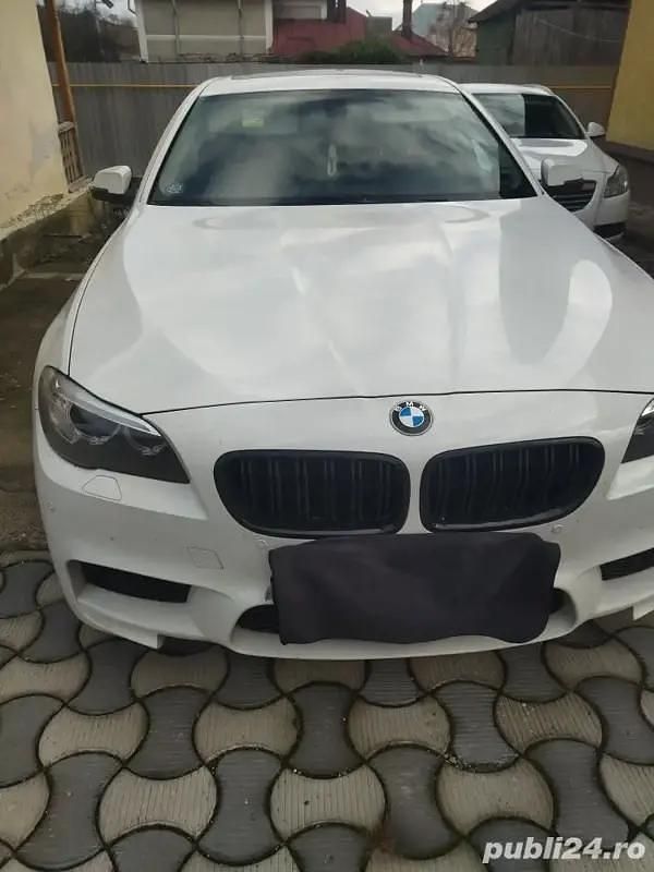 Utilizat 2014 BMW 520 Break | 9.500 EUR (Preț bun) - Imagine 1/4