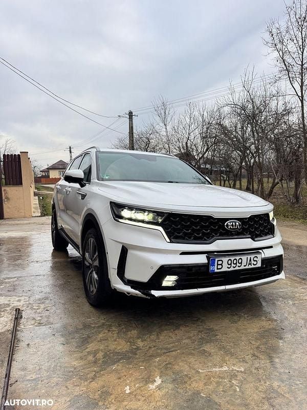 Second-hand Kia Sorento Platinum 202 CP (148 kW) 2020 Culoarealb SUV