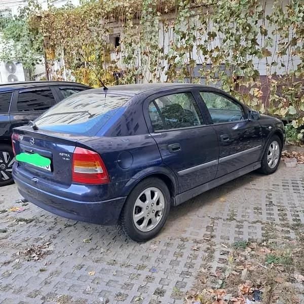 Utilizat 2001 Opel Astra Berlinǎ | 700 EUR (Preț bun) - Imagine 1/3