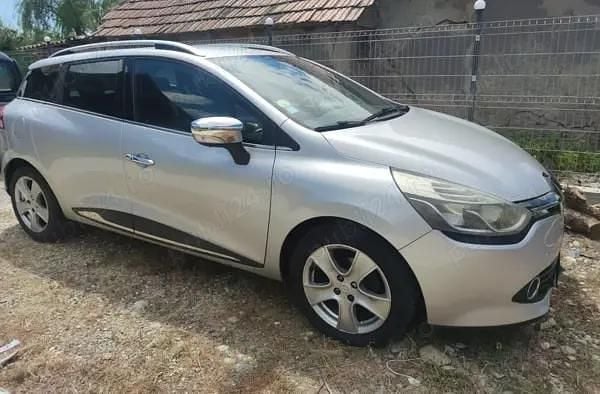 Second-hand Renault Clio GrandTour Intens 90 CP (66 kW) 2013 Break