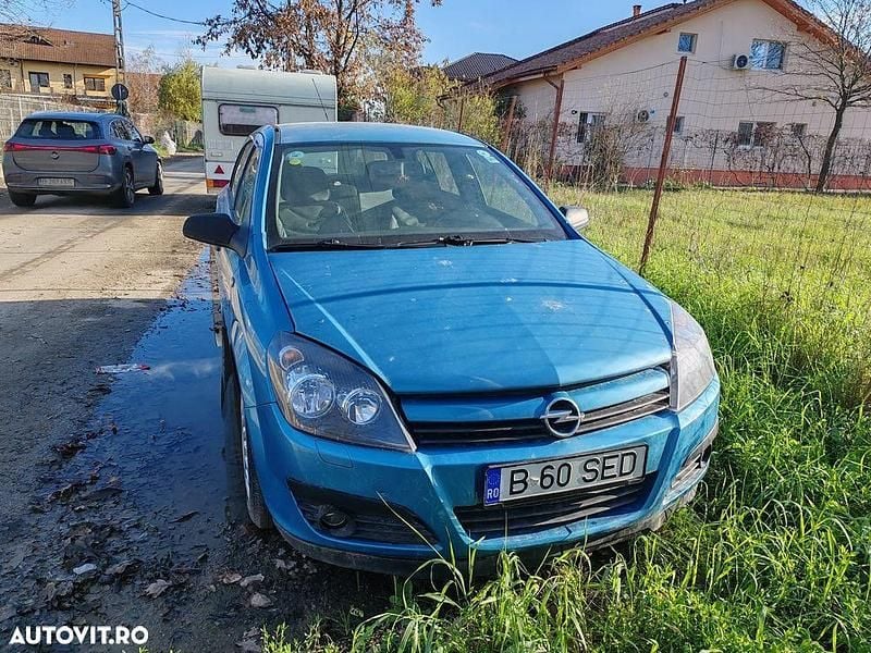 Culoarealbastru Utilizat 2004 Opel Astra Enjoy Hatchback | 3.500 EUR (Scump) - Imagine 1/2