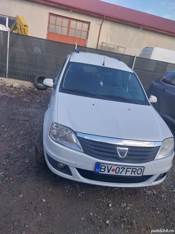 Utilizat 2011 Dacia Logan Berlinǎ | 3.190 EUR (Preț OK) - Imagine 1/4