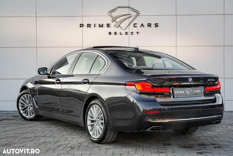 Second-hand BMW 530e Luxury Line 292 CP (214 kW) 2021 Culoaregri Berlinǎ