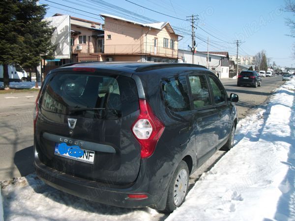 Second-hand Dacia Lodgy Stepway 115 CP (84 kW) 2013 Monovolum