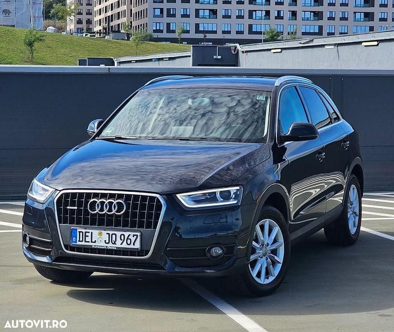 Culoarealbastru Utilizat 2012 Audi Q3 Sport SUV | 12.399 EUR (Puțin scump) - Imagine 1/4